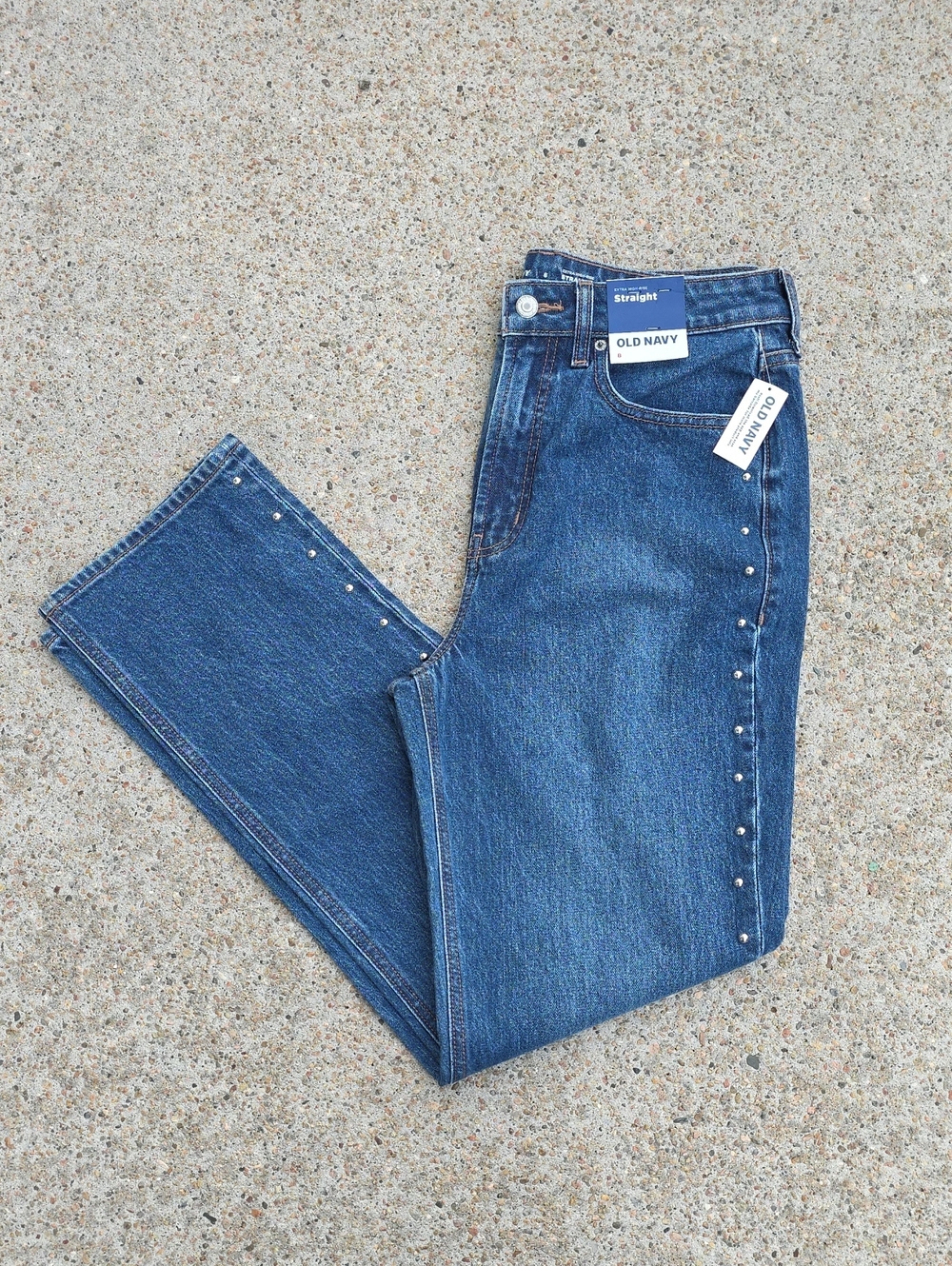 NWT Old Navy Extra High Rise Waisted Studded Leg Straight Leg Jeans Size 8